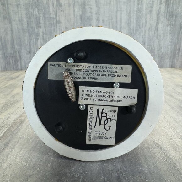 Nutcracker Suite March Musical Snow Globe Rat King Official Ballet Gift Sankyo - Picture 9 of 10